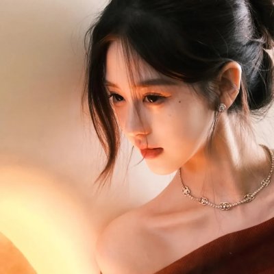 异种 海报